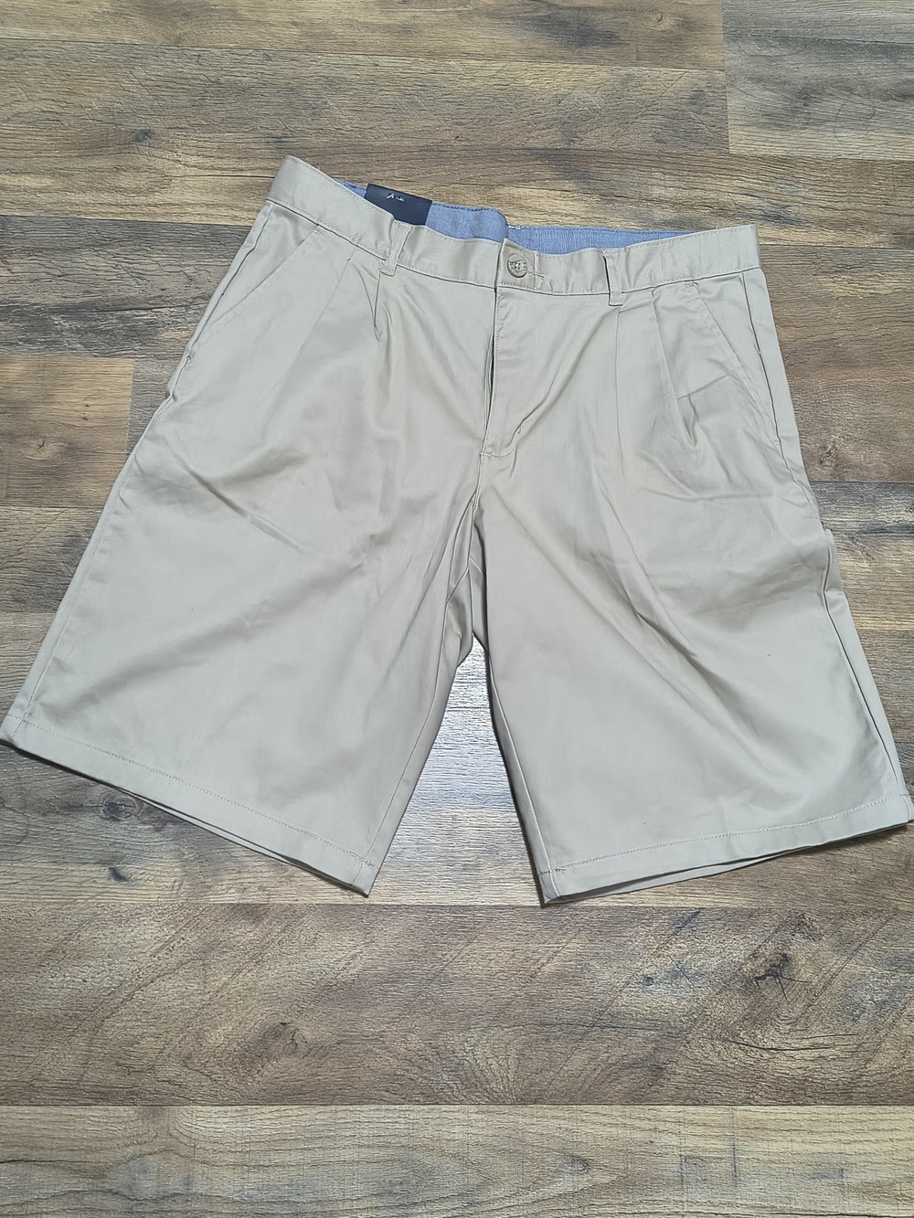 Chaps Kids Pleated Shorts in Light Khaki